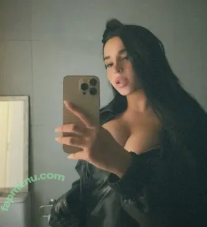  nude photo #0002