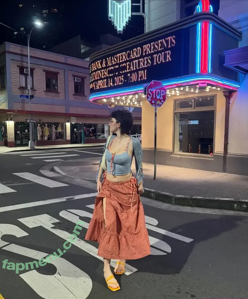 Anuhea Nihipali nude photo #0487 (anuheanihipali)