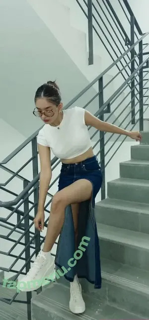 Anushka Sen / anushkasen0408 nude photo #0118