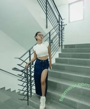 Anushka Sen / anushkasen0408 nude photo #0127