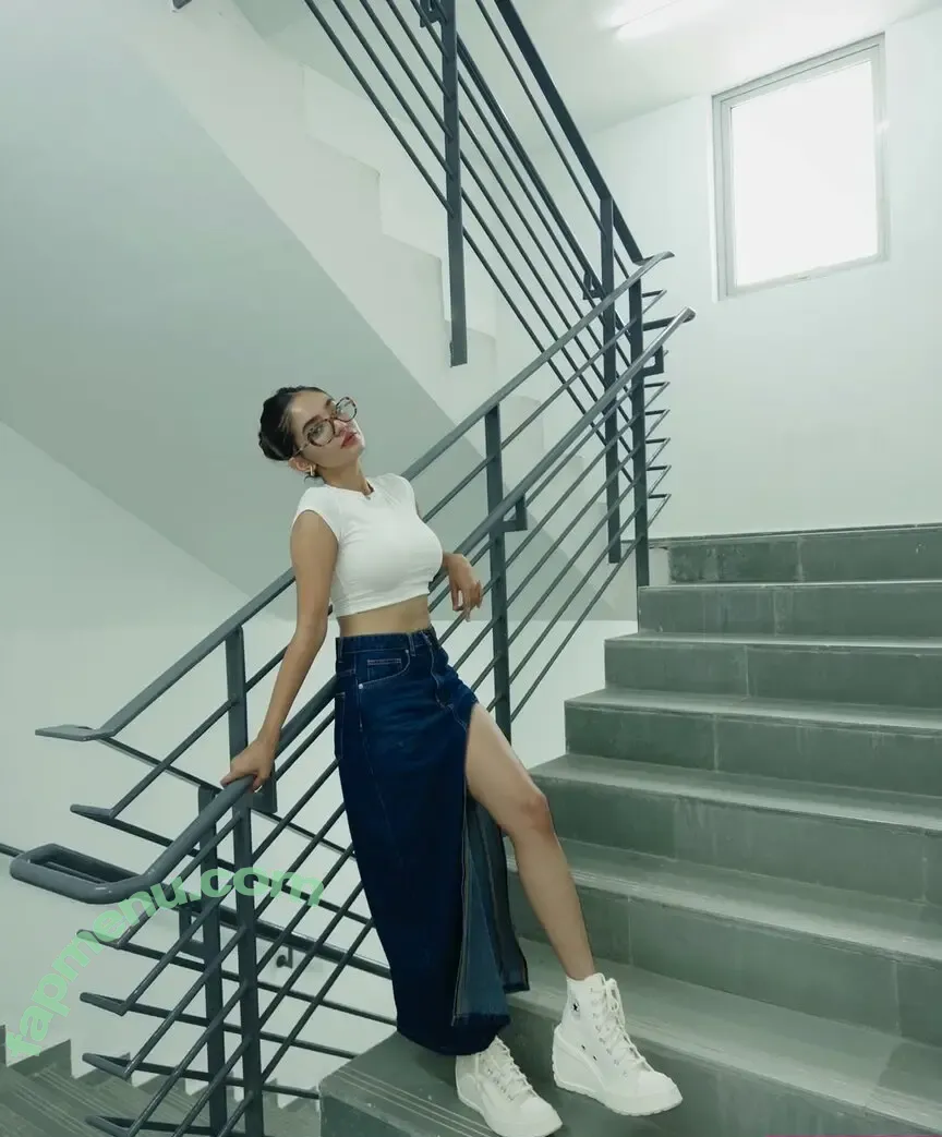 Anushka Sen nude photo #0130 (anushkasen0408)