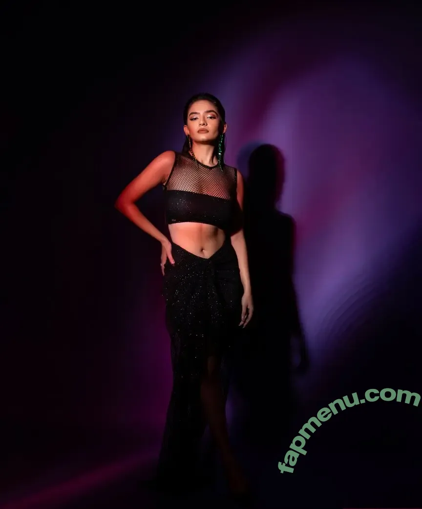 Anushka Sen nude photo #0190 (anushkasen0408)