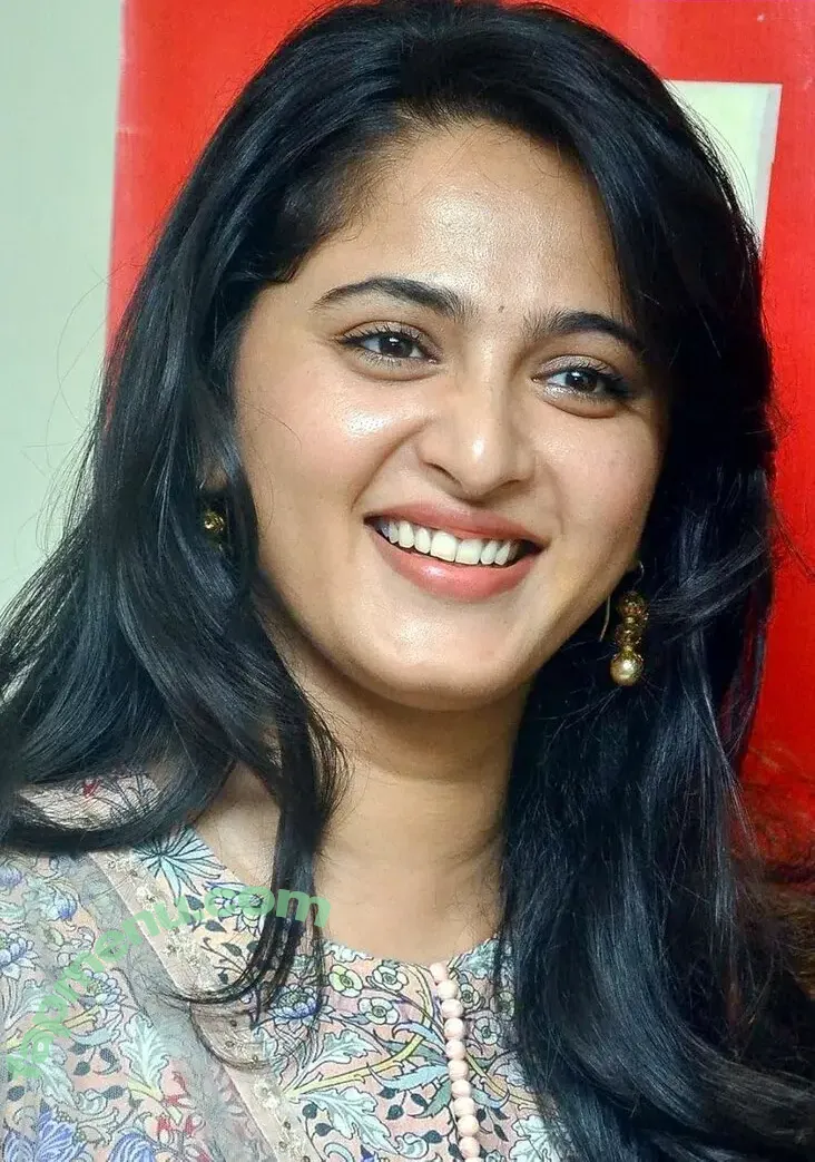 Anushka Shetty nude photo #0004 (Anushka Shetty)