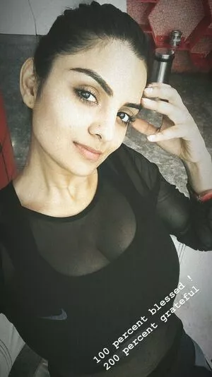 Anveshi Jain / anveshi25 / anveshi_jain / anveshijain nude photo #0091