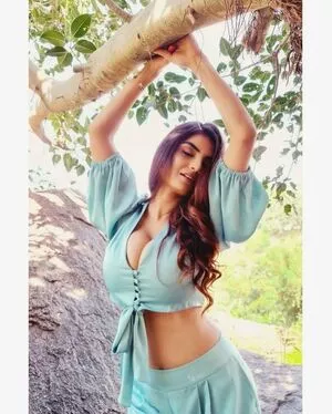 Anveshi Jain / anveshi25 / anveshi_jain / anveshijain nude photo #0128