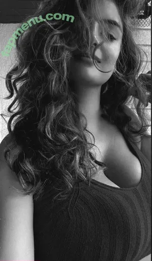 Anveshi Jain / anveshi25 / anveshi_jain / anveshijain nude photo #0743