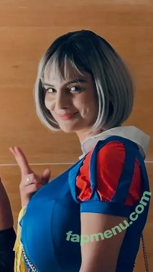 Anveshi Jain / anveshi25 / anveshi_jain / anveshijain nude photo #0781