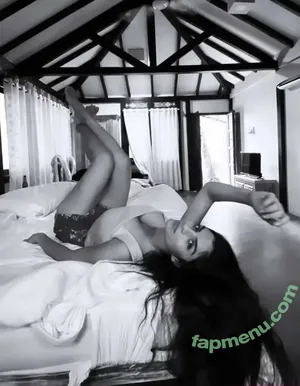 Anveshi Jain / anveshi25 / anveshi_jain / anveshijain nude photo #0787