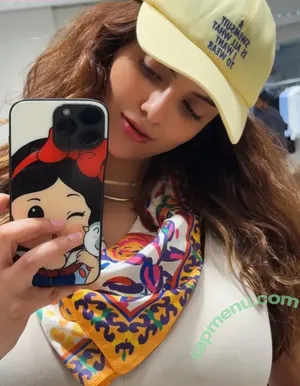 Anveshi Jain / anveshi25 / anveshi_jain / anveshijain nude photo #0809