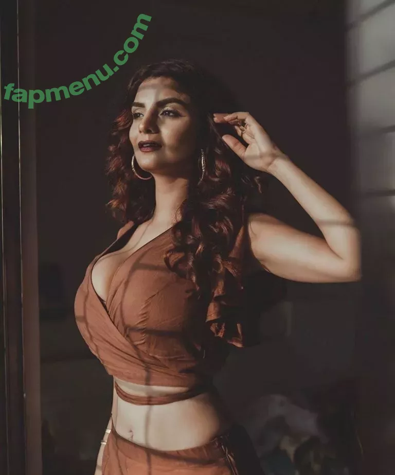 Anveshi Jain nude photo #0117 (anveshi25 / anveshi_jain / anveshijain)