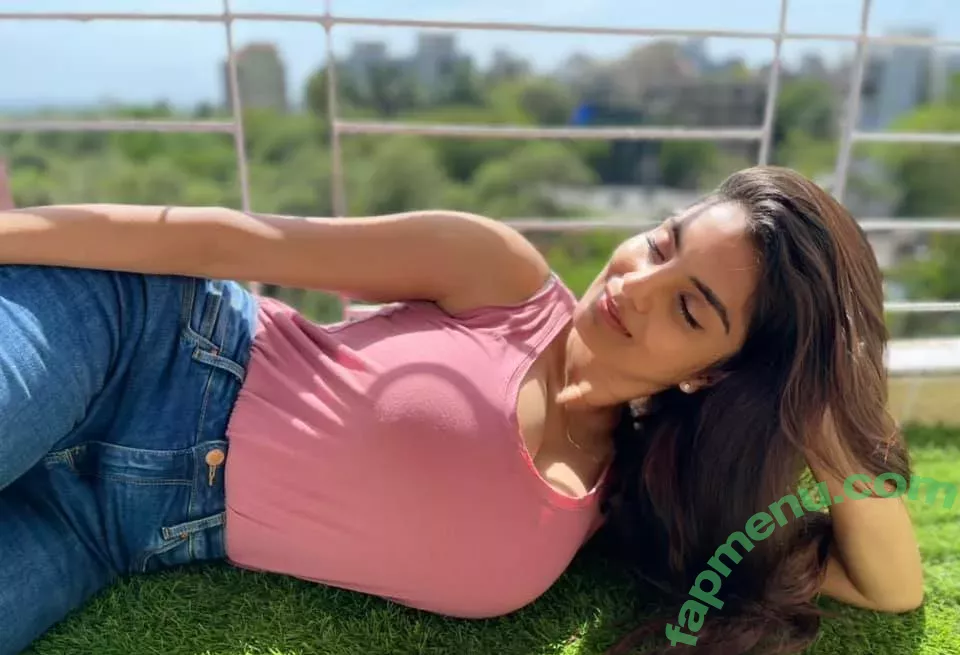 Anveshi Jain nude photo #0141 (anveshi25 / anveshi_jain / anveshijain)