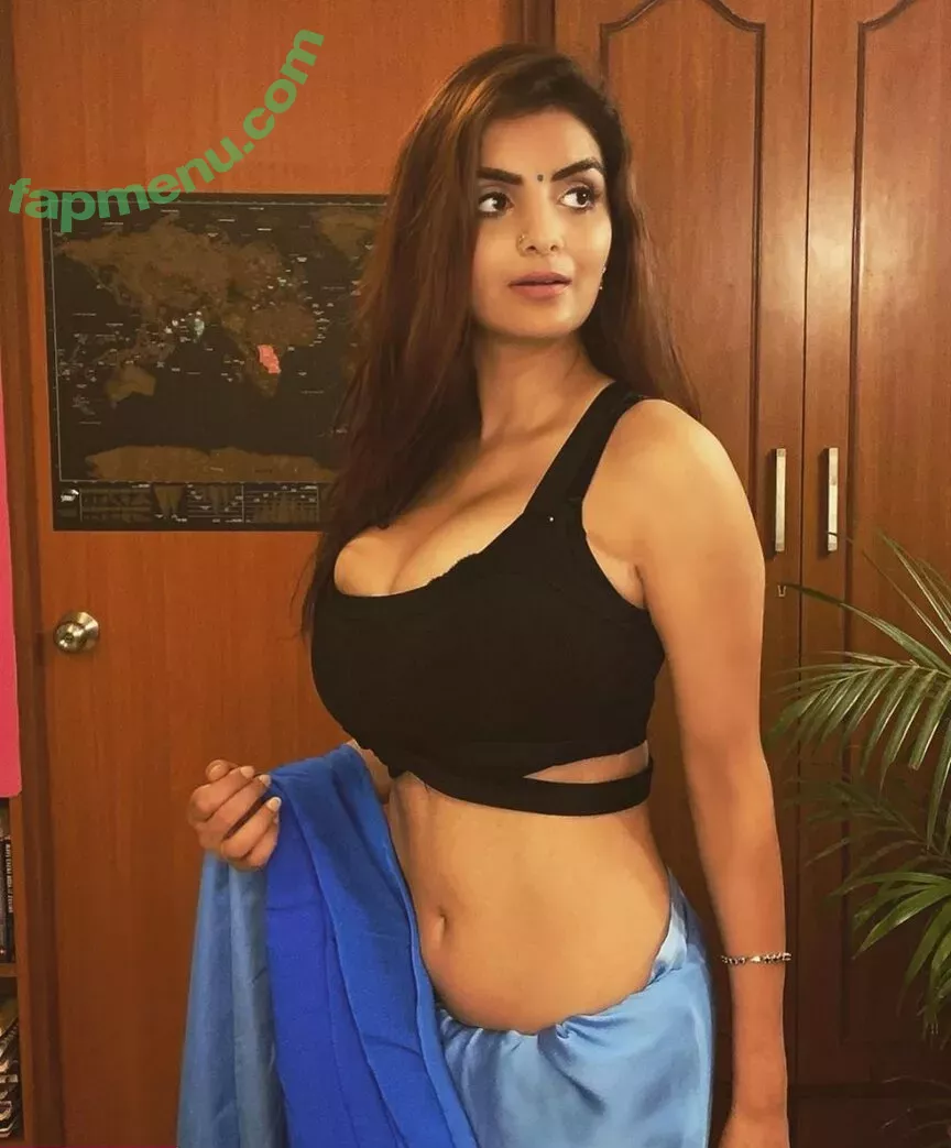 Anveshi Jain nude photo #0260 (anveshi25 / anveshijain)