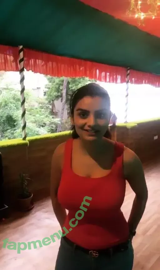 Anveshi Jain nude photo #0332 (anveshi25 / anveshijain)