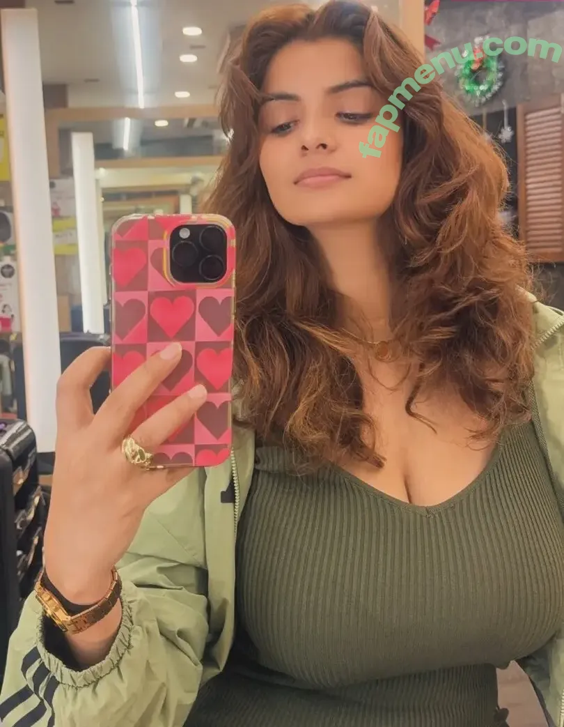 Anveshi Jain nude photo #0817 (anveshi25 / anveshi_jain / anveshijain)