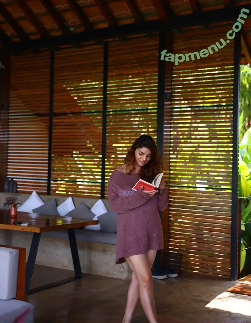 Anveshi Jain nude photo #0833 (anveshi25 / anveshi_jain / anveshijain)