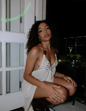 Any Gabrielly / anygabriellyofficial / gabrielly.aviila nude photo #0191