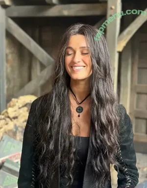 Anya Chalotra / anyachalotra / anyachalotraa nude photo #0155