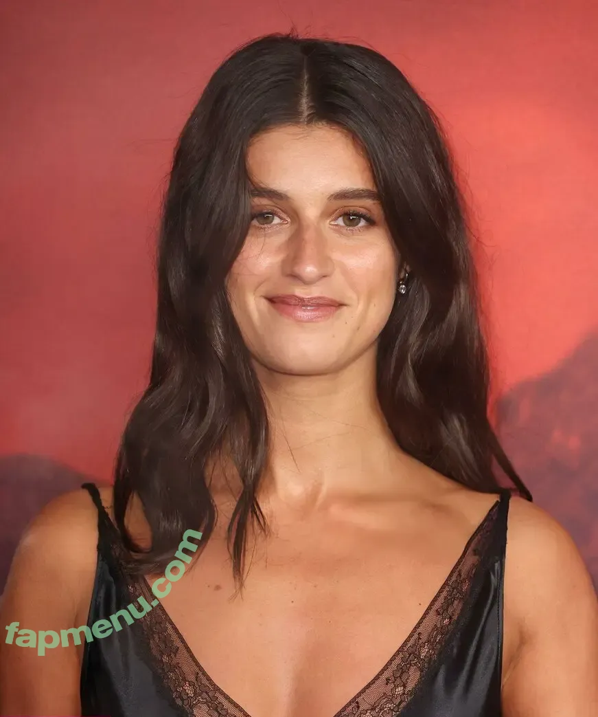 Anya Chalotra nude photo #0127 (anyachalotra / anyachalotraa)