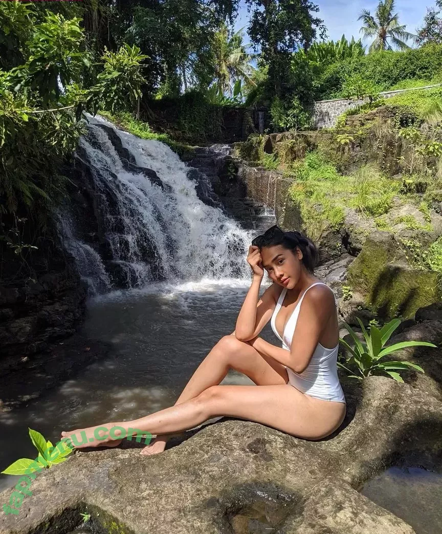 Anya Geraldine nude photo #0001 (anyageraldine / anyaselalubenar)