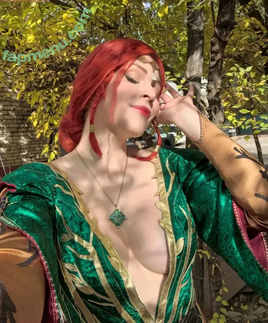 Anya Ichios nude photo #0037 (i_chios / ichios)