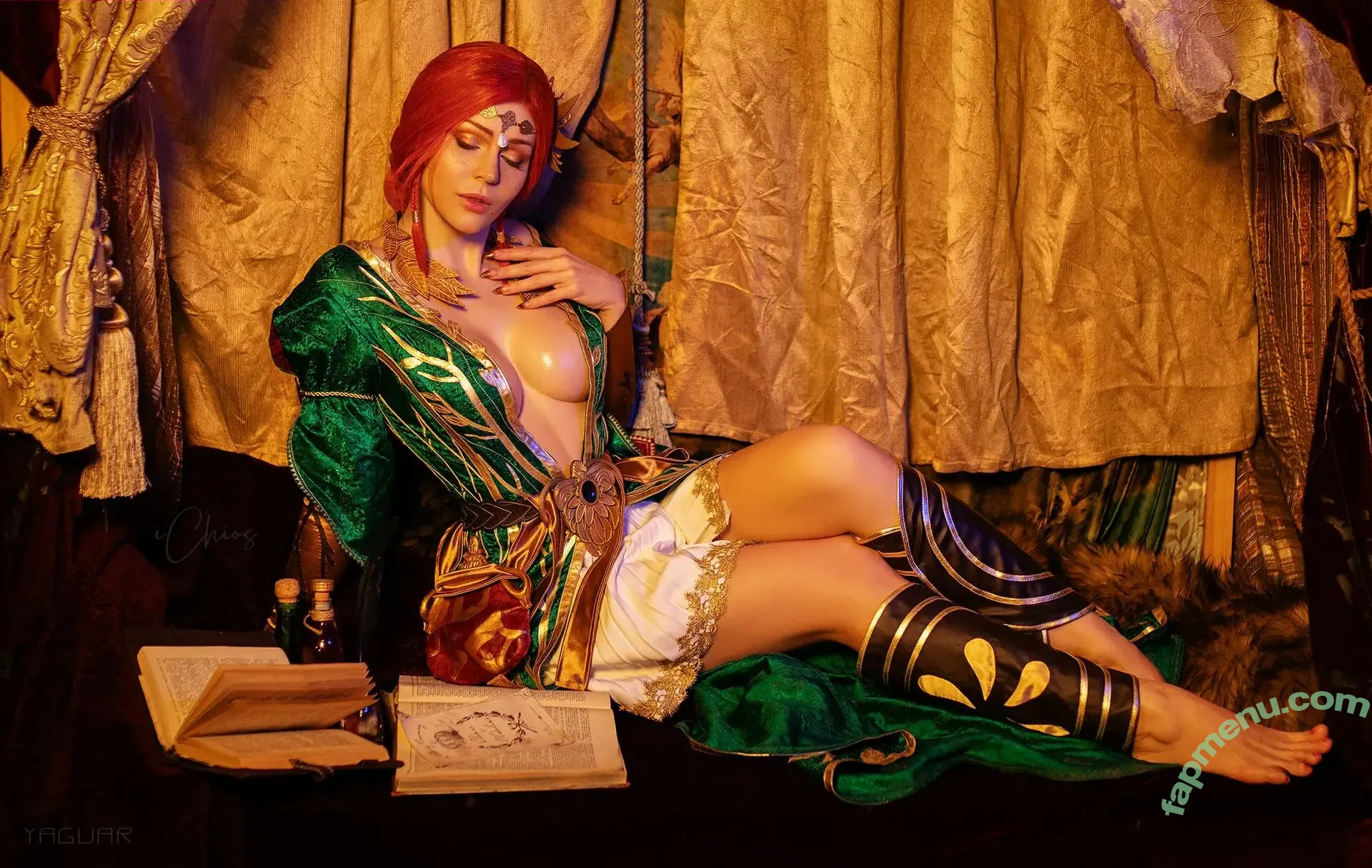 Anya Ichios nude photo #0047 (i_chios / ichios)