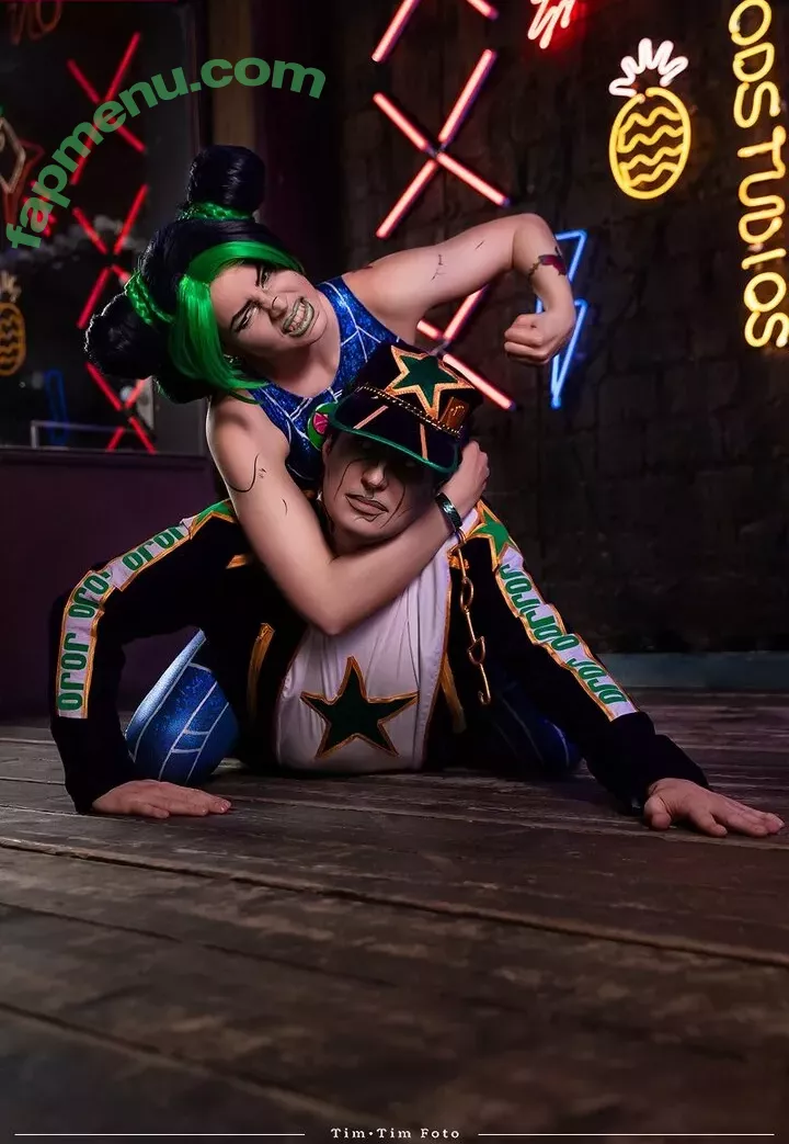 Anya Ichios nude photo #0532 (i_chios / ichios)