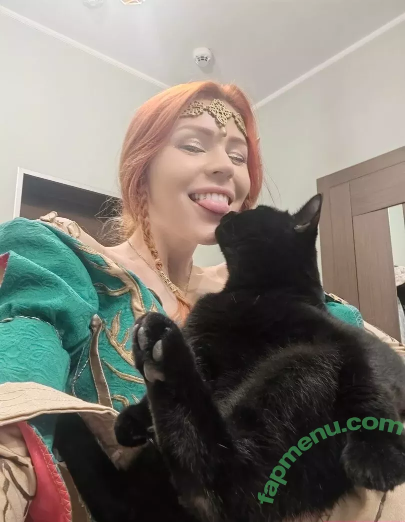 Anya Ichios nude photo #0753 (i_chios / ichios)