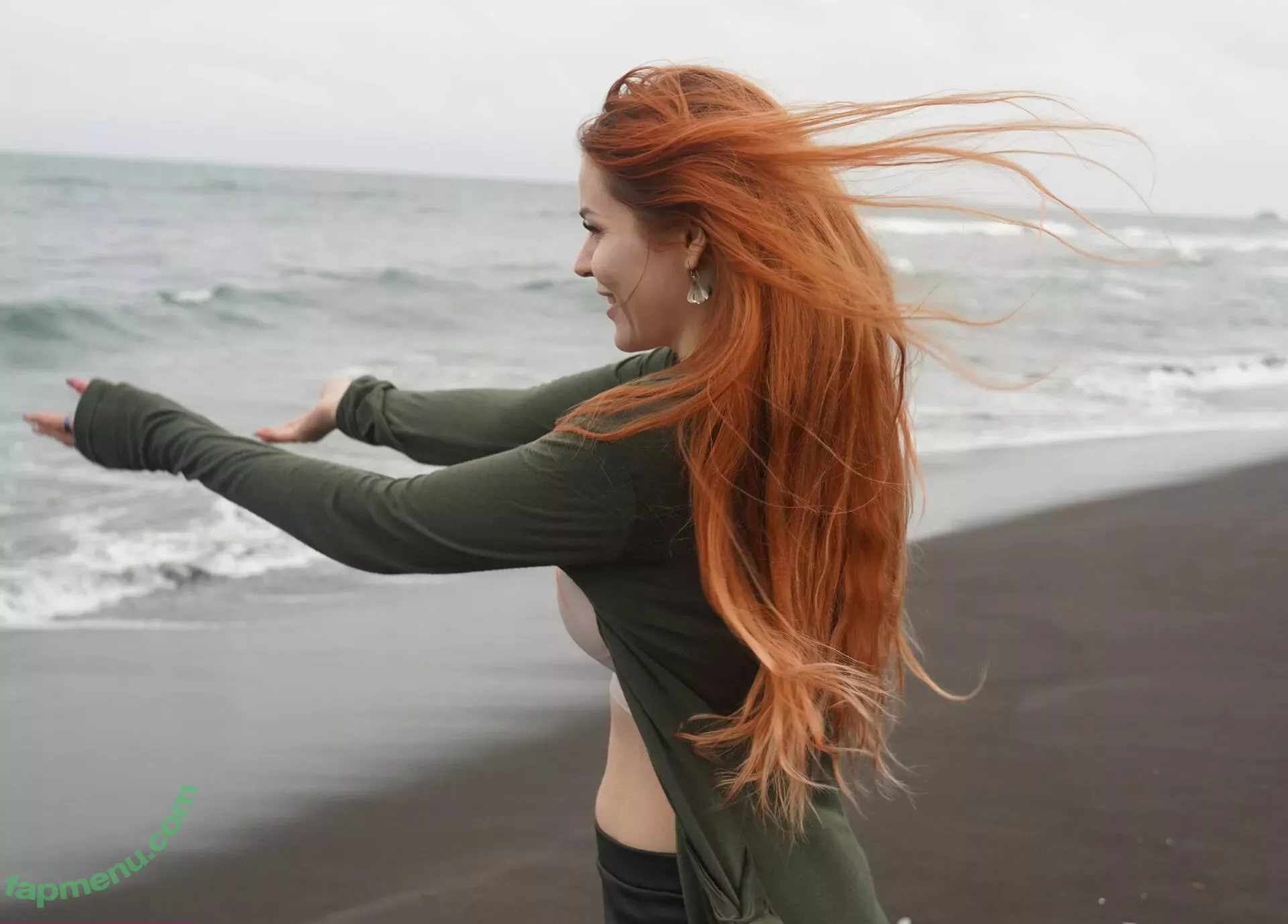 Anya Ichios nude photo #0828 (i_chios / ichios)