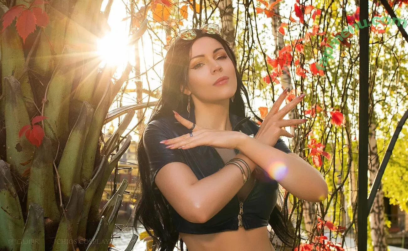 Anya Ichios nude photo #0864 (i_chios / ichios)