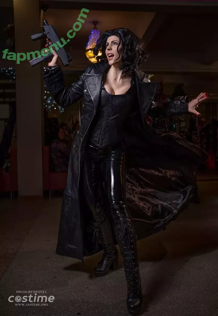 Anya Ichios nude photo #0947 (i_chios / ichios)