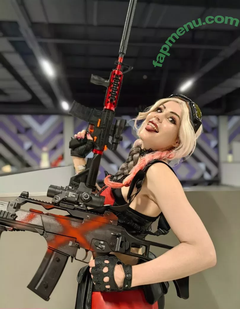 Anya Ichios nude photo #1055 (i_chios / ichios)