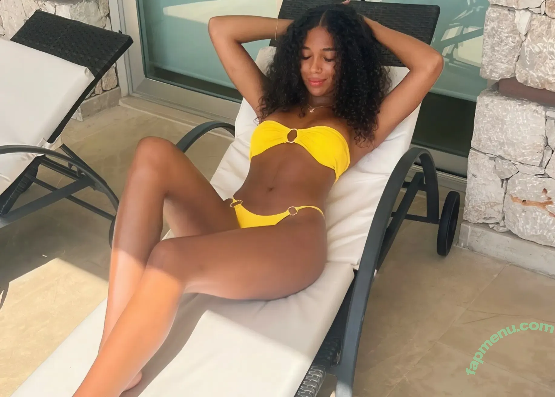 Anya Lawrence nude photo #0018 (anyalawrence / lucylawrence)