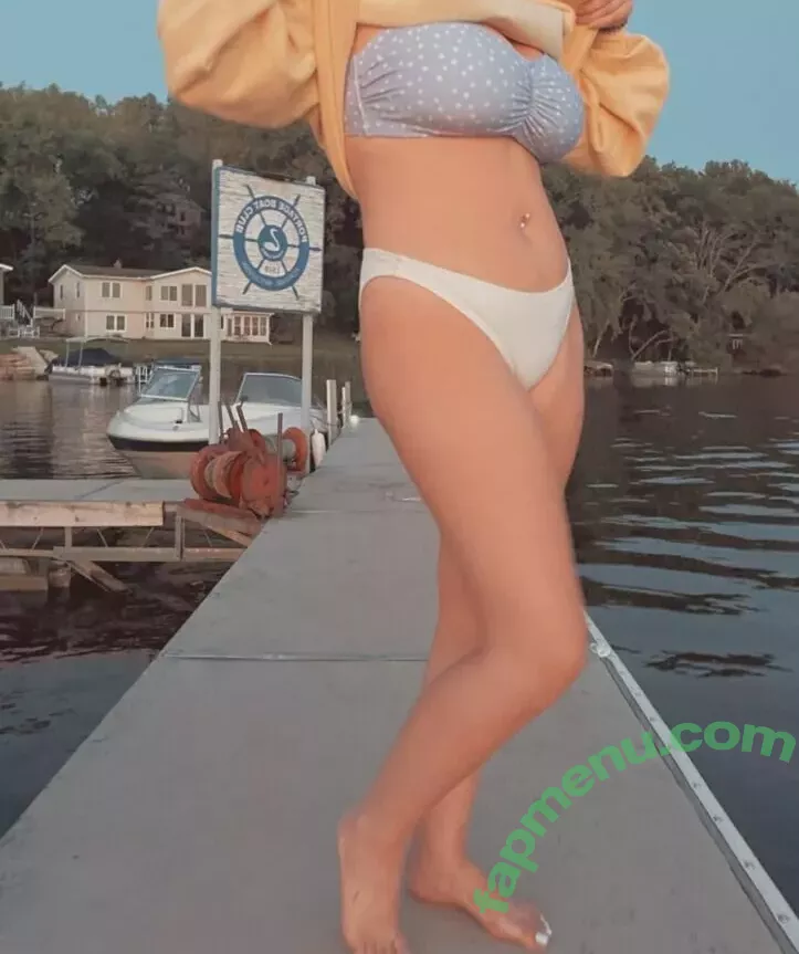 Anya Marie nude photo #0075 (anyatruax / mariebabbyy)