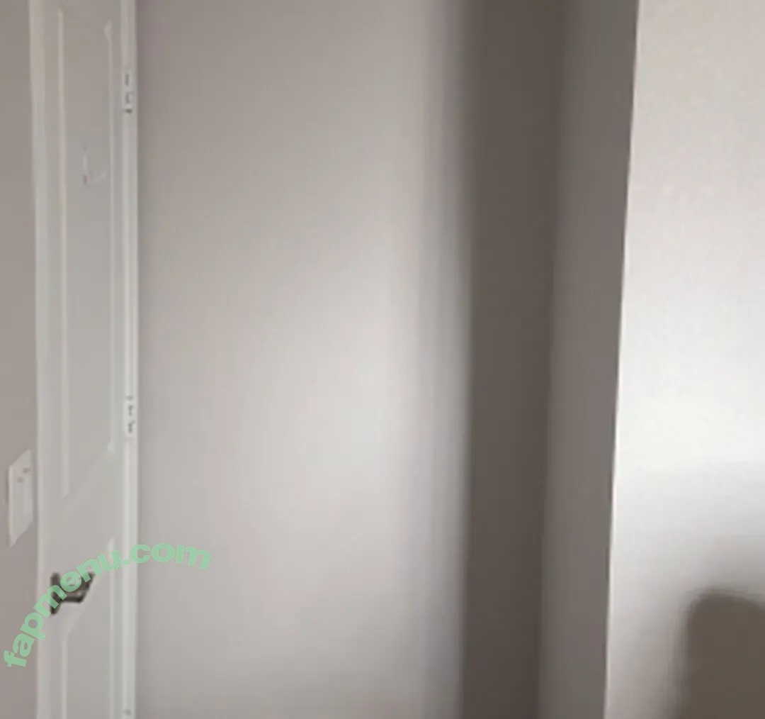 Anya Matusevich nude photo #0034 (anya_matusevich / anyalacey)