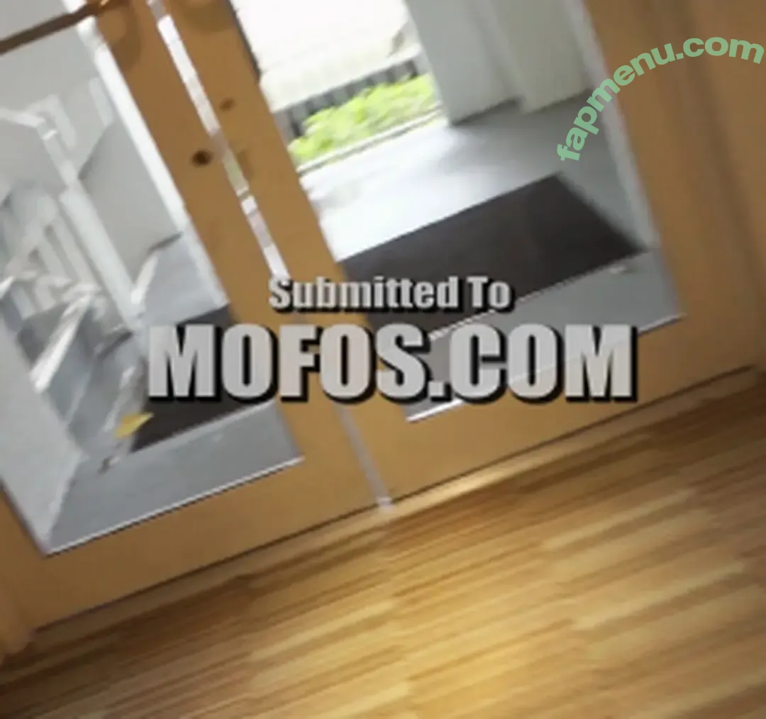 Anya Olsen nude photo #1383 (anyaolsen / anyaolsenXXX / onlyanyaolsen)