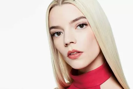 Anya Taylor-Joy / Anya Taylor Joy / anyataylorjoy nude photo #0456