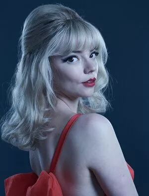 Anya Taylor-Joy / Anya Taylor Joy / anyataylorjoy nude photo #0731