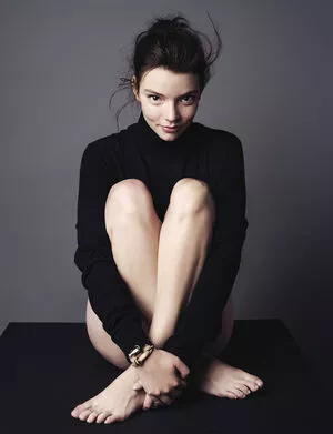 Anya Taylor-Joy / Anya Taylor Joy / anyataylorjoy nude photo #0796