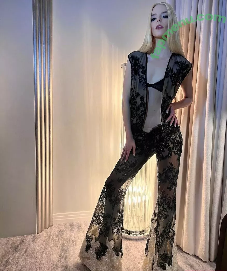 Anya Taylor-Joy nude photo #0518 (Anya Taylor Joy / anyataylorjoy)