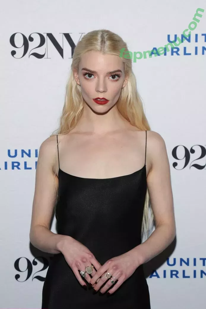 Anya Taylor-Joy nude photo #0532 (Anya Taylor Joy / anyataylorjoy)