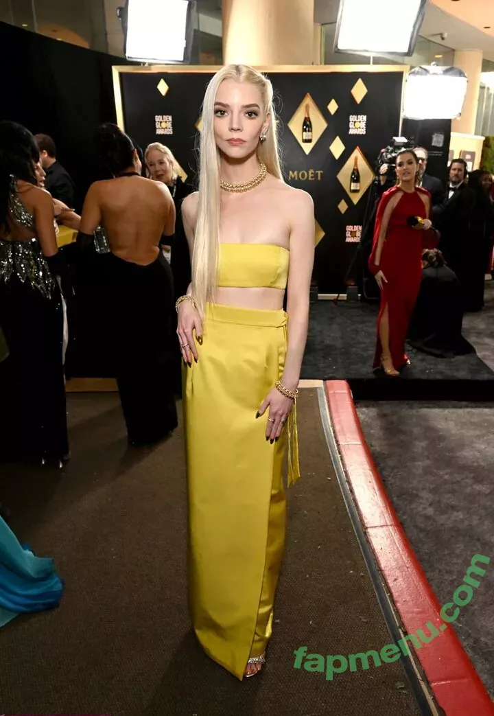 Anya Taylor-Joy nude photo #0603 (Anya Taylor Joy / anyataylorjoy)