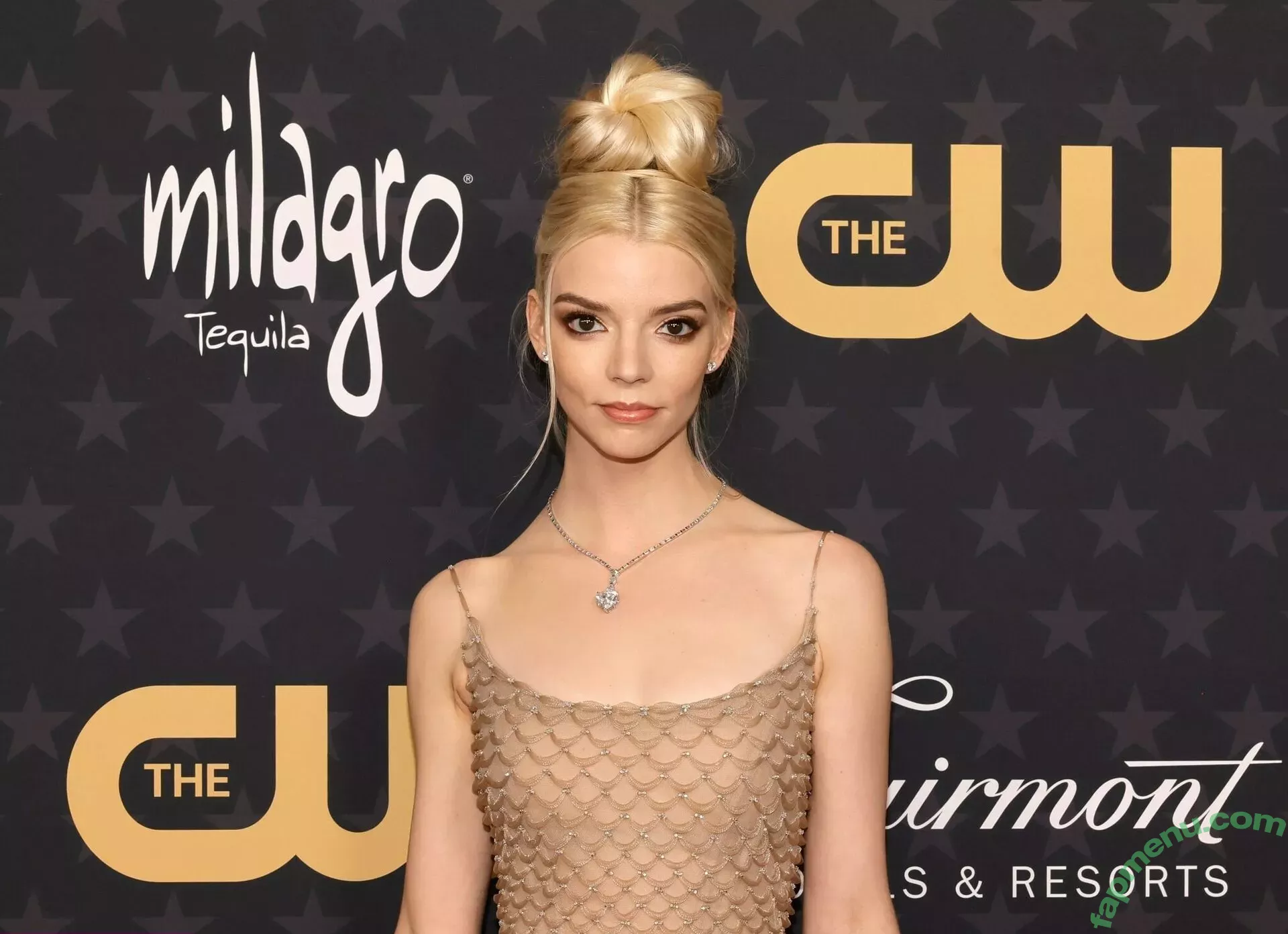 Anya Taylor-Joy nude photo #0632 (Anya Taylor Joy / anyataylorjoy)