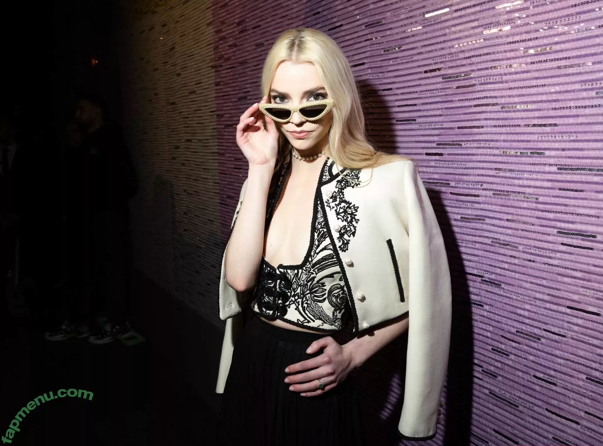 Anya Taylor-Joy nude photo #0666 (Anya Taylor Joy / anyataylorjoy)