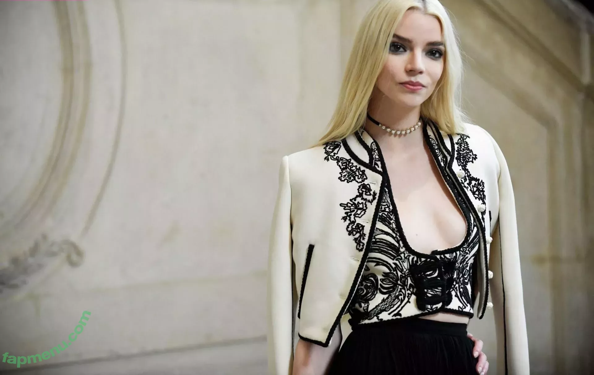 Anya Taylor-Joy nude photo #0668 (Anya Taylor Joy / anyataylorjoy)