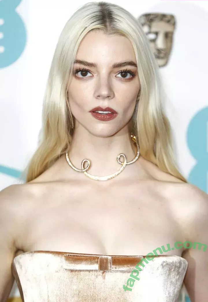 Anya Taylor-Joy nude photo #0697 (Anya Taylor Joy / anyataylorjoy)