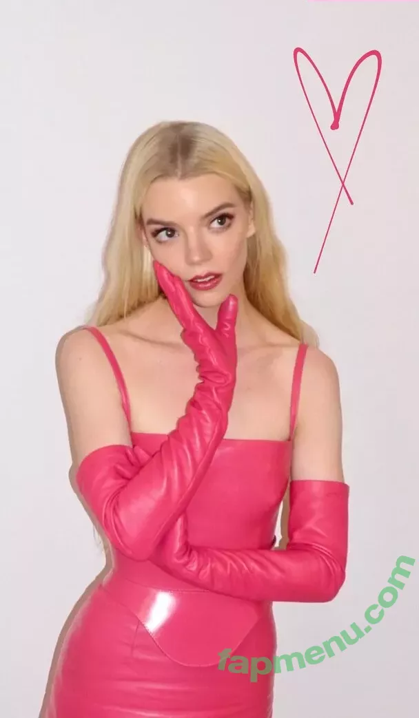 Anya Taylor-Joy nude photo #0751 (Anya Taylor Joy / anyataylorjoy)
