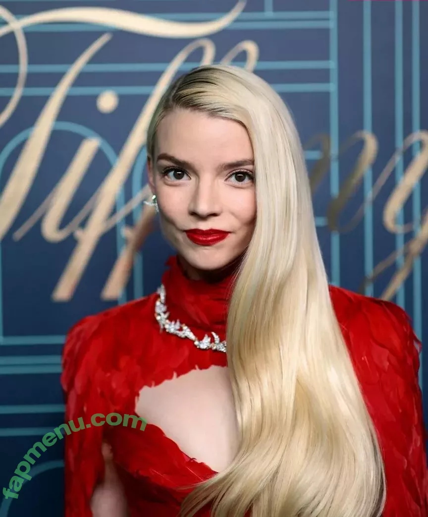 Anya Taylor-Joy nude photo #0780 (Anya Taylor Joy / anyataylorjoy)