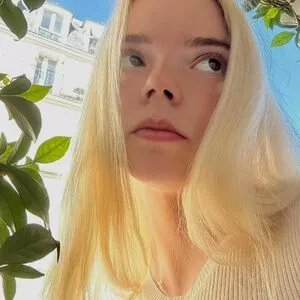 Anya Taylor-Joy / Anya Taylor Joy / anyataylorjoy nude photo #1000