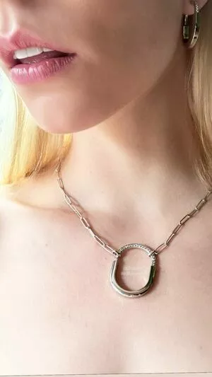 Anya Taylor-Joy / Anya Taylor Joy / anyataylorjoy nude photo #1011