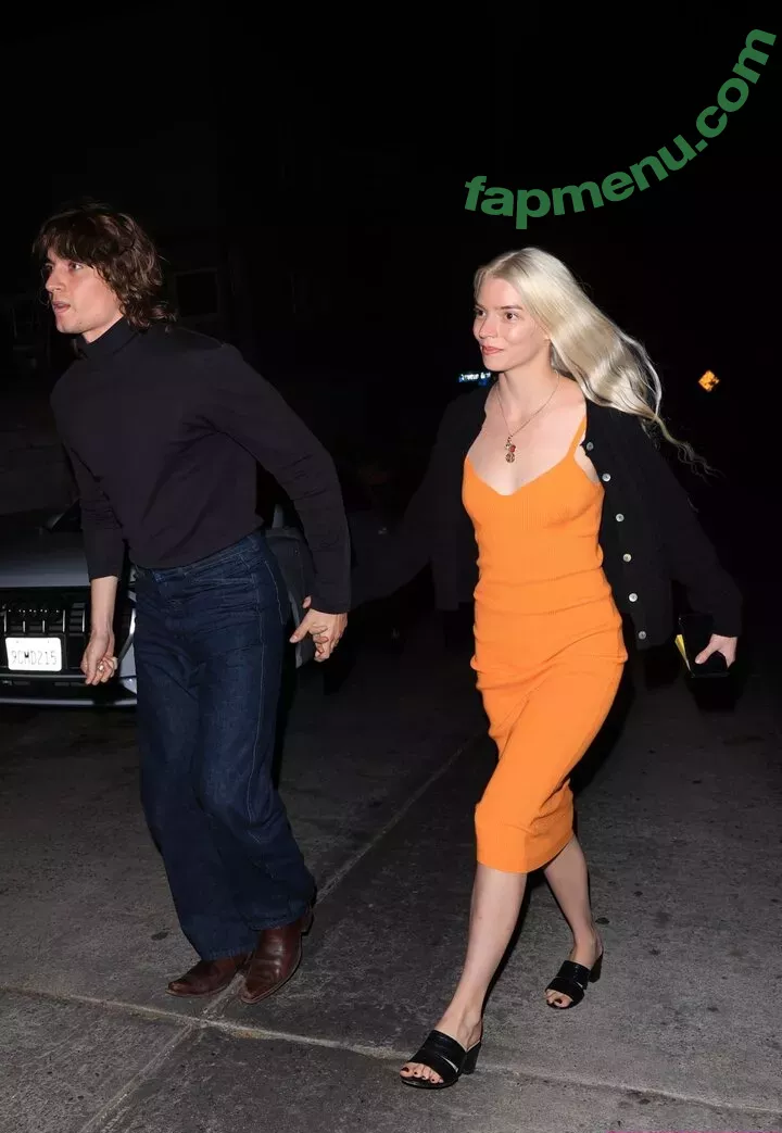 Anya Taylor-Joy nude photo #1094 (anyataylorjoy)